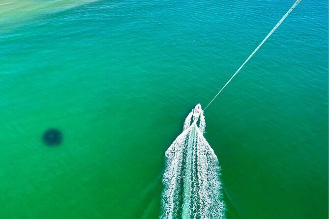 1.5 Hour Destin Parasailing Experience