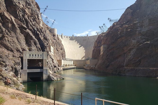 1.5-Hour Guided Raft Tour at the Base of the Hoover Dam - Detailed Review of the Experience
