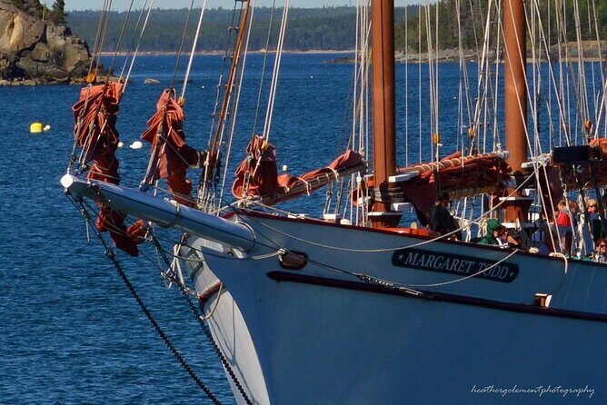 1.5 to 2-Hr Windjammer Sailing Trip in Maine w/ Licensed Captain - The Highlights and Drawbacks