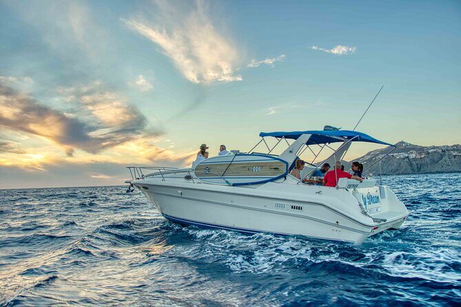 1 Hour Cabo Highlights on a 33ft Luxury Yacht - The Experience: Pros and Cons