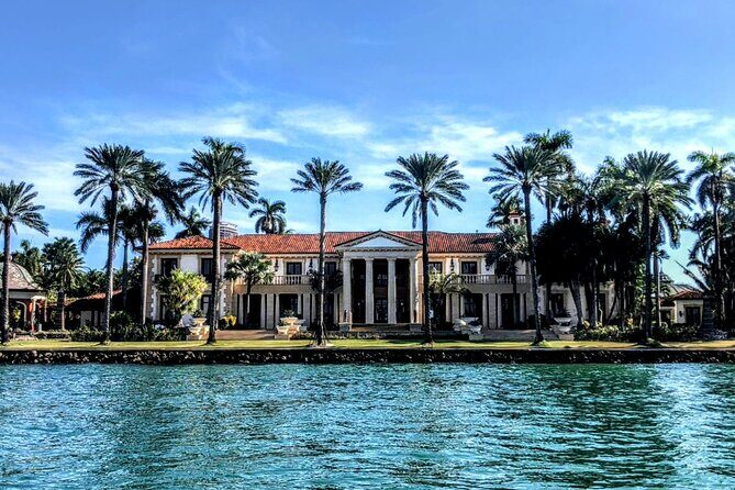 1 Hour Private Boat Tour in Fort Lauderdale Up to 12 people - What Makes this Tour Stand Out
