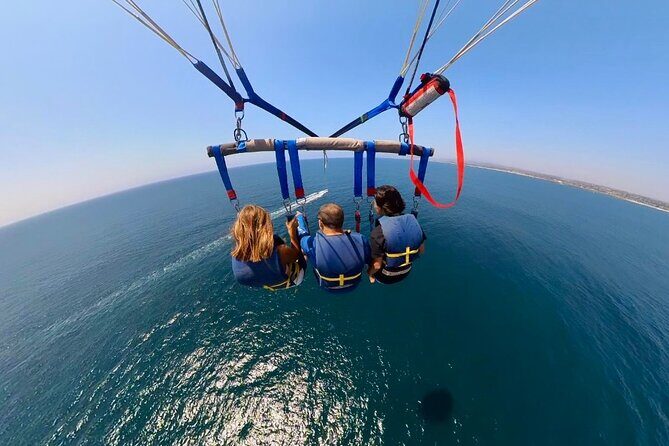 1 Hour Shared Parasailing Adventure in Oceanside - What Travelers Love About It
