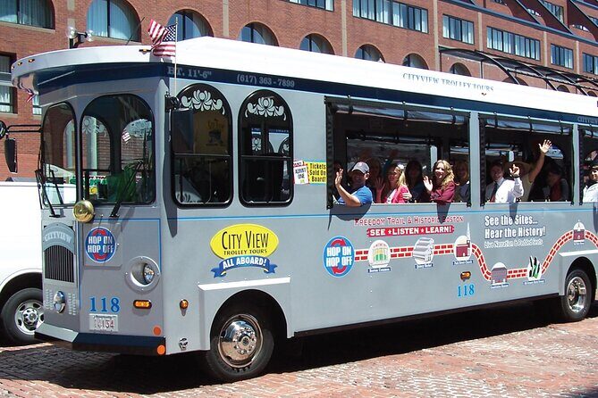1 or 2 Day Hop-On Hop-Off Trolley Tour of Boston With 20+ Stops - What Reviewers Say