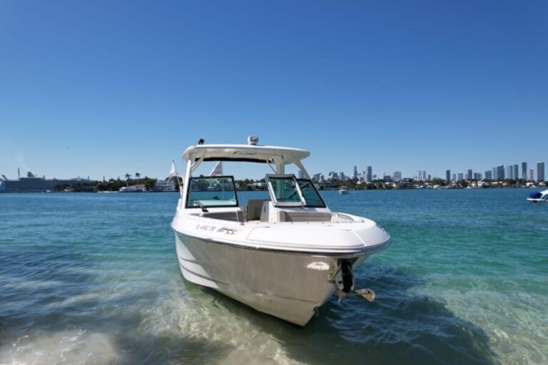 #1 Private Boat Tour and 1 Hour Free Jet Ski Rental in Miami - A Closer Look at the Experience
