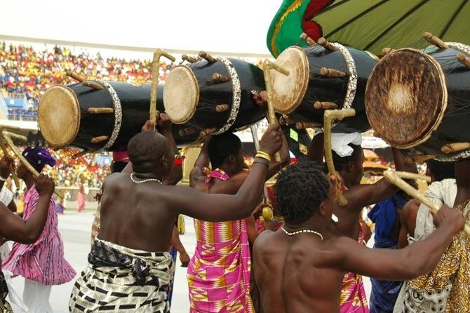 10 Days Trip to Cape Coast and Elmina Castles from Accra - Transportation, Group Size, and Overall Value