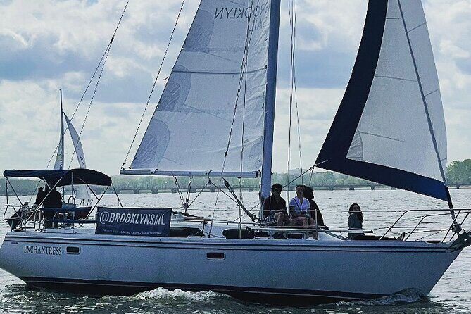 2.5-hour Guided Sailboat Tour - What to Expect Onboard