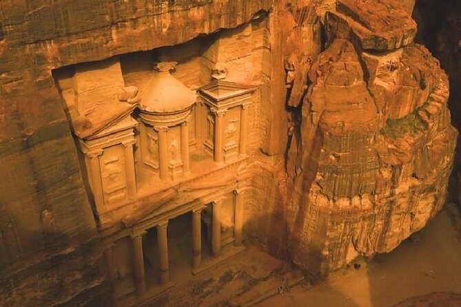 2-Day Private Tour, Petra, Wadi Rum & Dead Sea from Amman or QAIA - Transportation & Logistics: Comfort and Convenience
