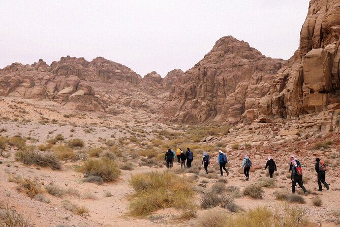 2 Days Guided Hiking Tour To Wadi Rum Jebal Al Hash - What Makes This Tour Stand Out?