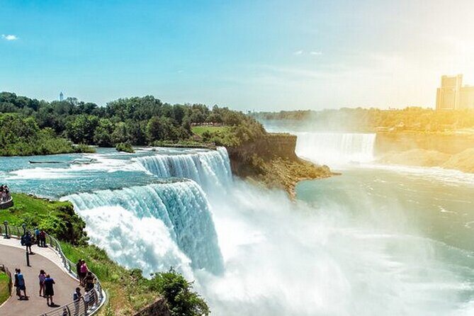 2-Days Niagara Falls USA, Watkins Glen and Scenic Hotel Tour - Day 2 – Taking in Niagara and Historic Fort Niagara