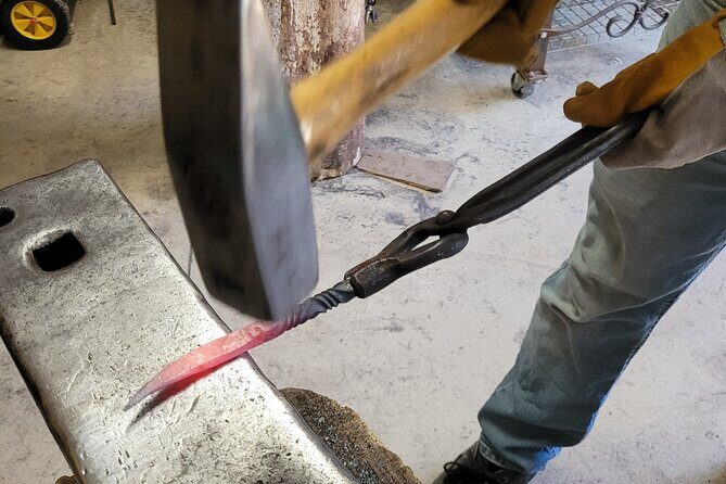 2 Hour Blacksmithing Experience in Niagara (Craft Class/Activity) - The Experience and Its Highlights