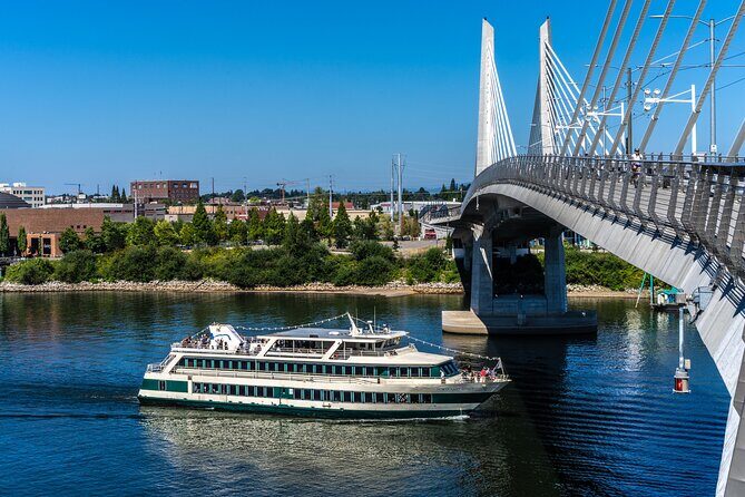 2-hour Champagne Brunch Cruise on Willamette River - The Sum Up