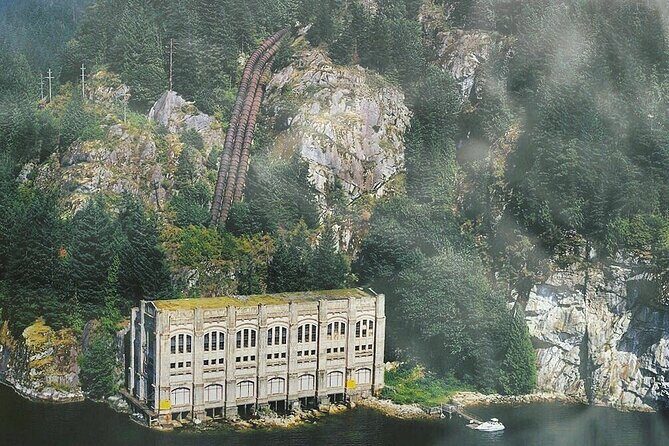 2 Hour Chartered Boat Tour from Deep Cove North Vancouver - The Experience Itself: What to Expect