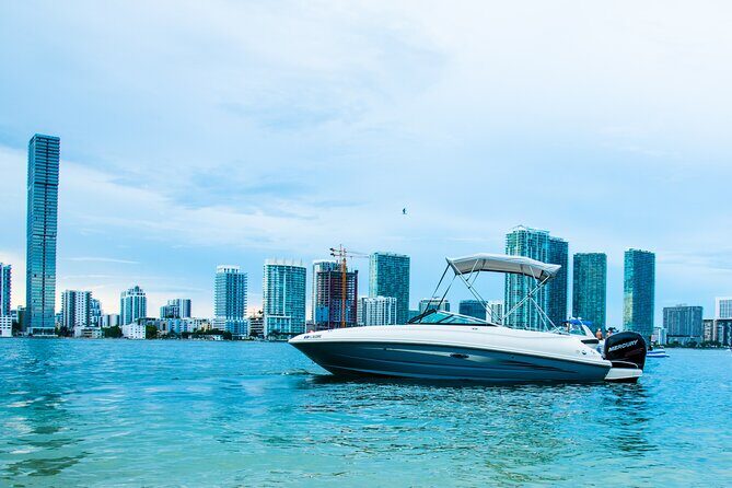 2-hour Miami Boat Tour Per Person Price - An In-Depth Look at the Miami Boat Tour Experience