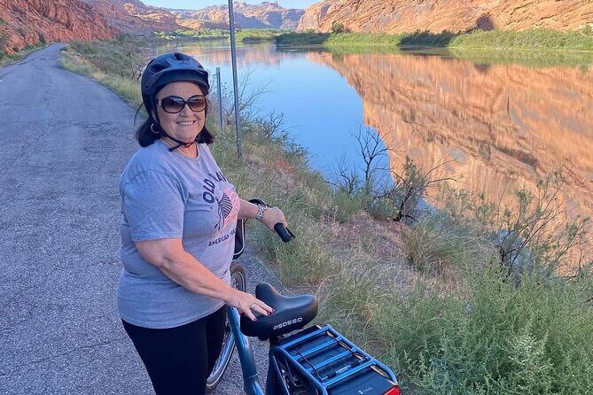 2 hour Moab Ebike Petroglyph Tour - An Introduction to the Moab E-Bike Petroglyph Tour