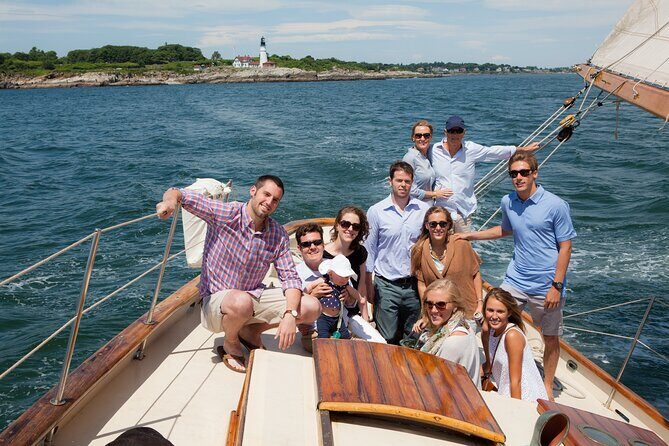 2-Hour Private Morning Charter on Heart's Desire in Casco Bay - Itinerary Breakdown: What You’ll See and Experience