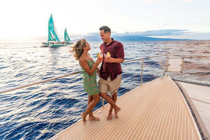 2 Hours Holo Holo Sunset Cocktail Sail with Open Bar - Meeting Point and Logistics