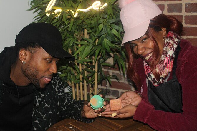 2 Hours Sip, Socialize, and Custom Soap Making in Atlanta - Who Will Love This Experience?