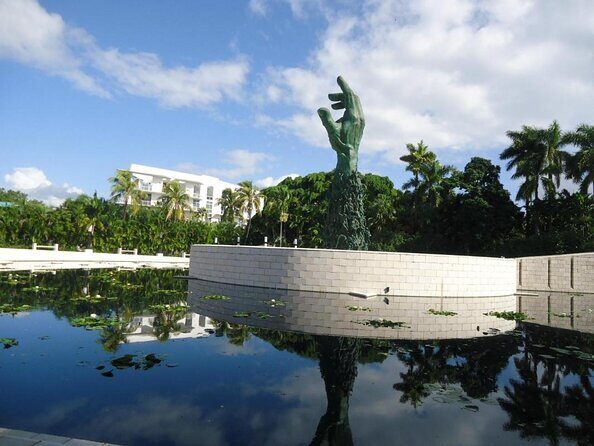 2H Private Classic Car Tour Miami Beach & Wynwood - Practical Considerations: What to Expect and Tips