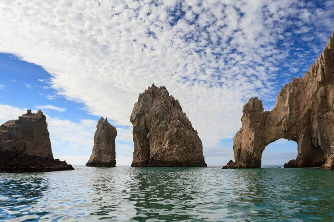 2x1 Tour: Cabo San Lucas Arch + Camels Ride + Pick up! - The Experience and Its Value