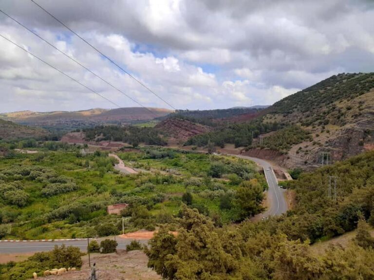 3-Day Hiking Berber Villages and 3 Valleys - Analyzing the Value