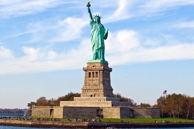 3-Day Niagara Falls and New York City Tour from Washington D.C. - Day 3: The Big Apple — New York City