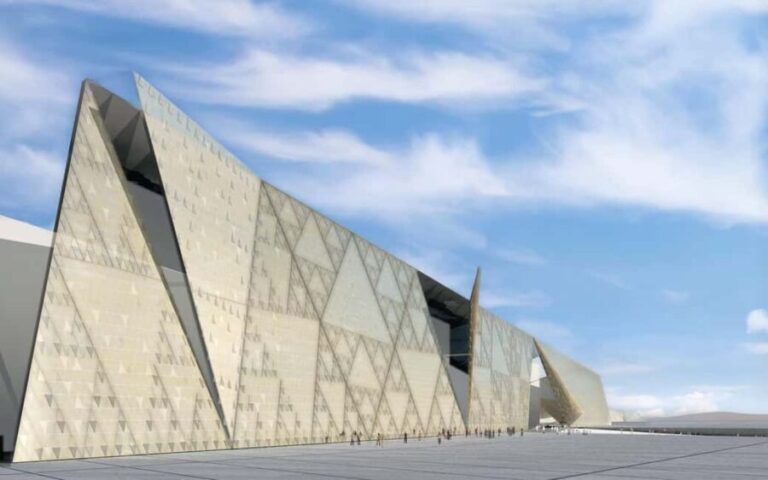 3 Days To Giza Pyramids, Egyptian Museum And GEM Museum - Who Will Love This Tour?