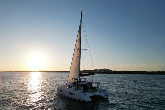 3 Hour Catamaran Experience in a Private 42' Lagoon - Food, Drinks, and Atmosphere