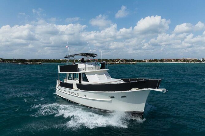3 Hours - 53' Hatteras - Tulum, Playa Del Carmen, Riviera Maya - Itinerary Breakdown: What to Expect