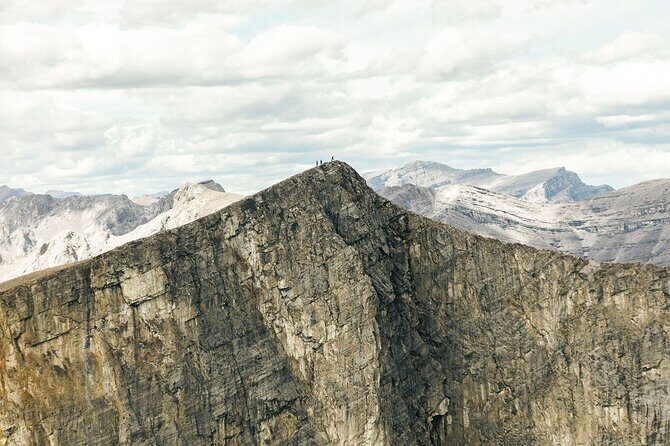 30 Minute Helicopter Tour over Lake Minnewanka, Banff - The Sum Up