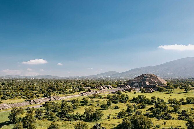 3X1 Teotihuacan, Basilica of Guadalupe, Tlatelolco and Tequila Tour - A Deep Dive into the Tour Experience