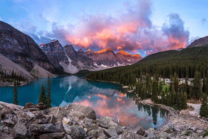 4-Day Rockies Explorer Tour Pkg: Banff, Columbia Icefield, Yoho - How the Tour Feels — Comfort, Pacing, and Value