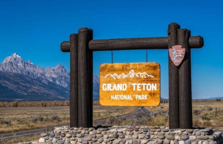 4-Day Yellowstone&Mount Rushmore Tour from Salt Lake City - An In-Depth Look at the Tour Experience