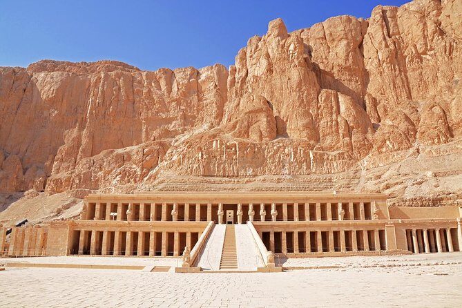 4 Days 3 Nights Nile cruise Aswan to luxor - Day 3: From Edfu to Luxor’s Grand Temples