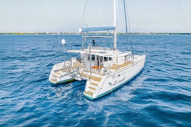 4 Hours Exclusive 45' Lagoon Catamaran Experience - The Value and Price Consideration