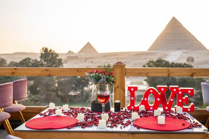 4-Hours Private Dinner at Great Pyramid Inn With Pyramids View - The Value of Convenience and Authenticity