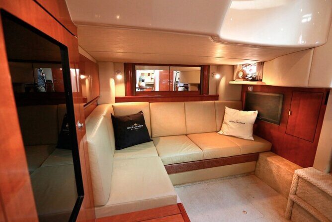 4H private 40' Yacht All-Inclusive in Tulum & Playa del Carmen - The Highlight: Snorkeling at In-Ha Reef