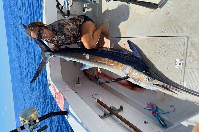 6 Hour Private Fishing Charter Kona, Hawaii - Who Should Book This?