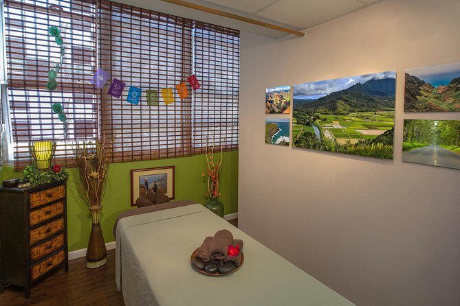 60 Minute Lomi Lomi Massage - The Themed Rooms and Cultural Touches