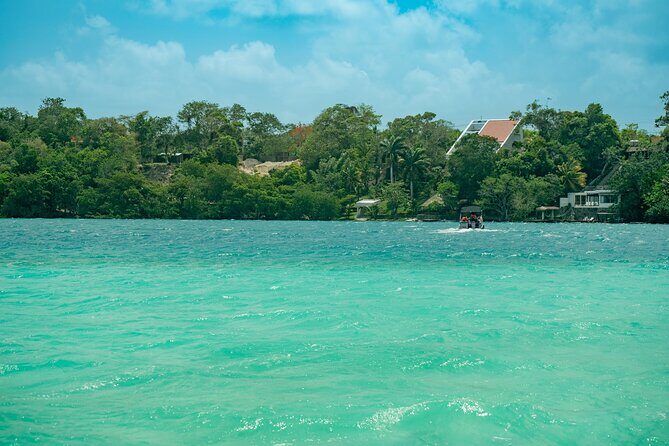7 Colors Bacalar Lagoon Tour from Playa del Carmen & Tulum - What Reviewers Say