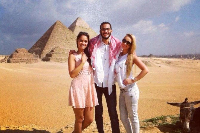 8-Hour Private Tour of the Pyramids,Museum and Bazaar including camel ride - How the Day Unfolds
