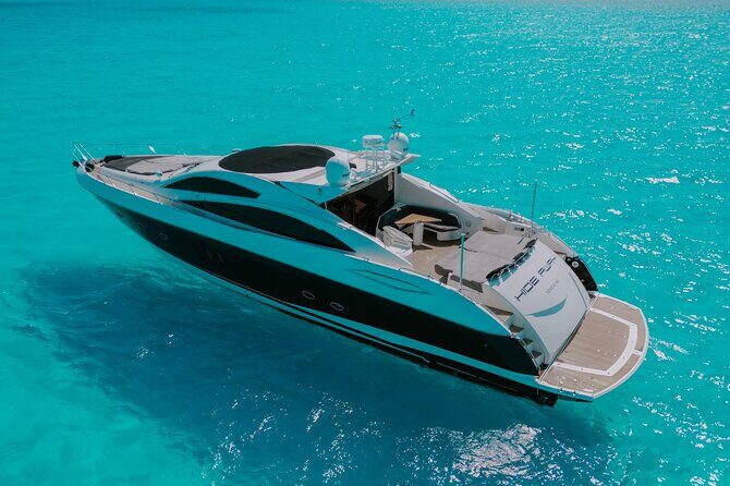 82 Feet Mega Yacht Rental up to 15pax in Cancun - The Sum Up