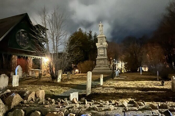 90-minute Ghost Walking Tour in Bar Harbor - Exploring Bar Harbor’s Haunted Charm: A Review of the 90-Minute Ghost Walking Tour
