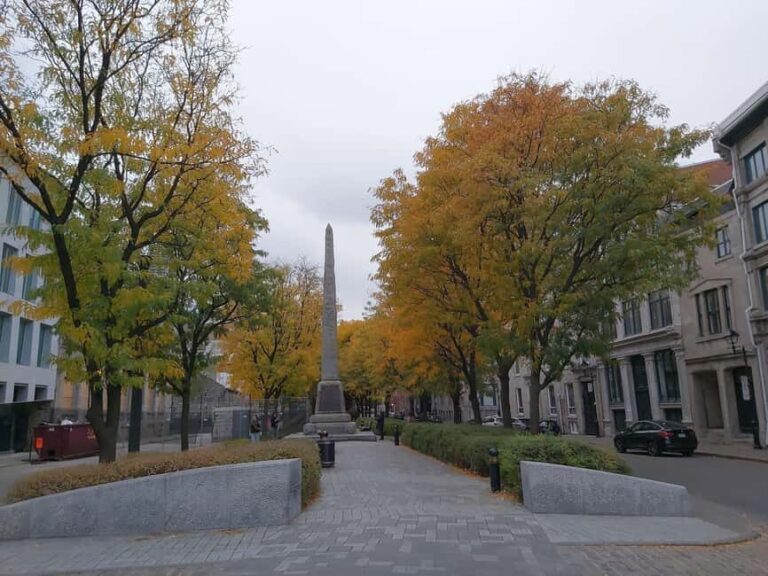 A Walking Tour of Old Montreal - The Actual Itinerary: A Step-by-Step Look