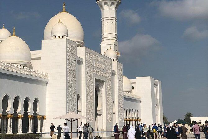 Abu Dhabi Full-Day Tour from Dubai - Detailed Breakdown of the Itinerary