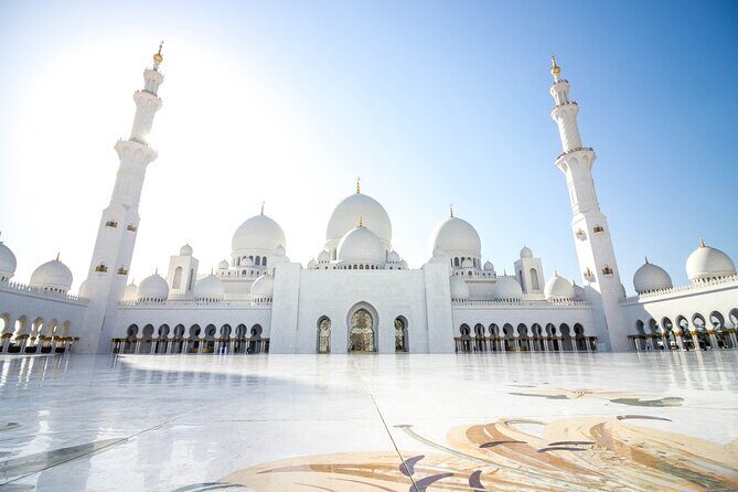 Abu Dhabi Full Day Tour & Heritage Village from Dubai with Lunch - Who Should Consider This Tour?