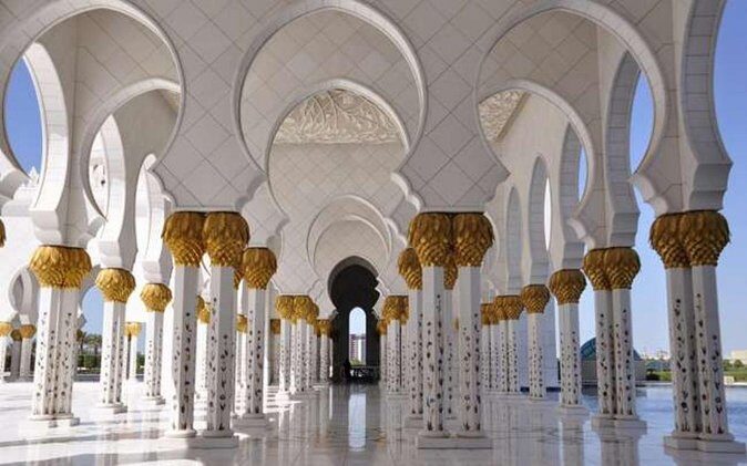 Abu Dhabi Tour from Dubai, Sheikh Zayed Mosqe & City Sightseeing - Real Travelers’ Insights
