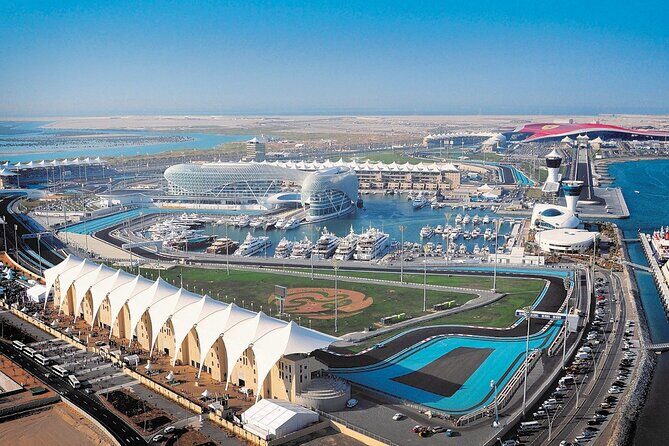 Abu Dhabi Tour from Dubai: Sheikh Zayed Mosque & Warner Bros - Who Is This Tour Best For?
