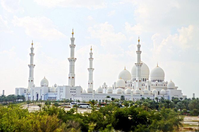 Abu Dhabi Tour: Grand Mosque, Heritage Village, Emirates Palace & Qasr Al Watan - The Sum Up