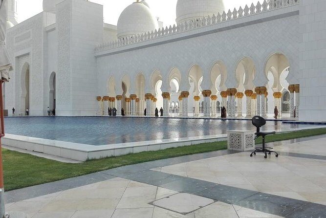 Abu Dhabi tour with Sheikh Zayed Grand Mosque ,and Qasr Al Watan - Authentic Perspectives: What We Loved and What to Consider