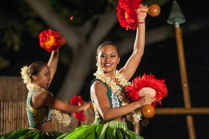 Admission to Voyagers of the Pacific Luau - The Pros and Cons Based on Real Experiences